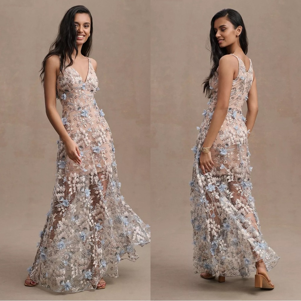 New Dress the Population Sidney Deep V-Neck 3D Lace Gown Size L